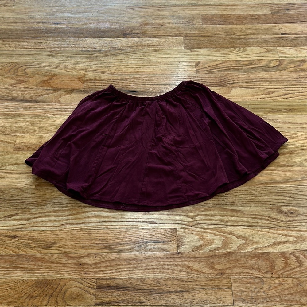 Brandy Melville OS Maroon Mini Skirt